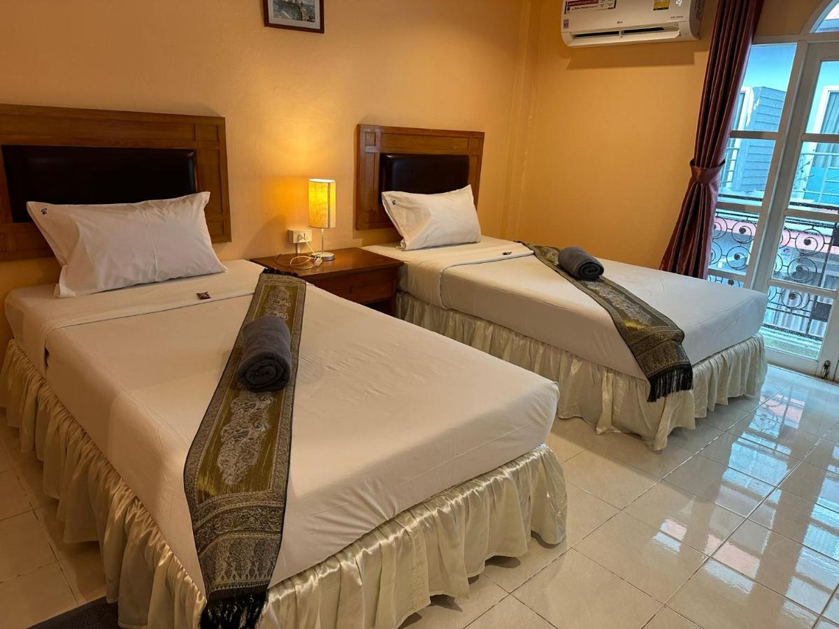 Nid Huahin Hotel Экстерьер фото