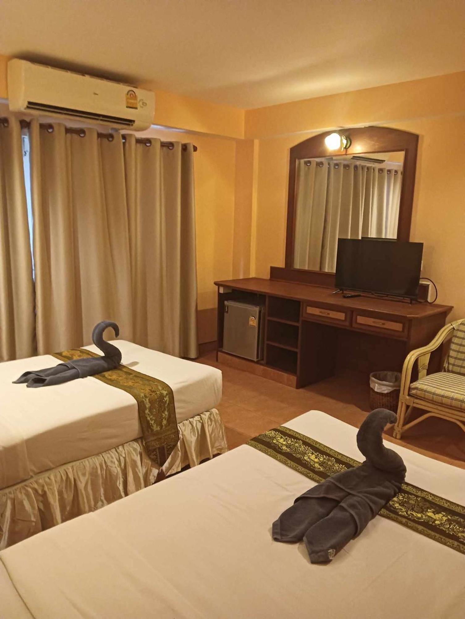 Nid Huahin Hotel Экстерьер фото