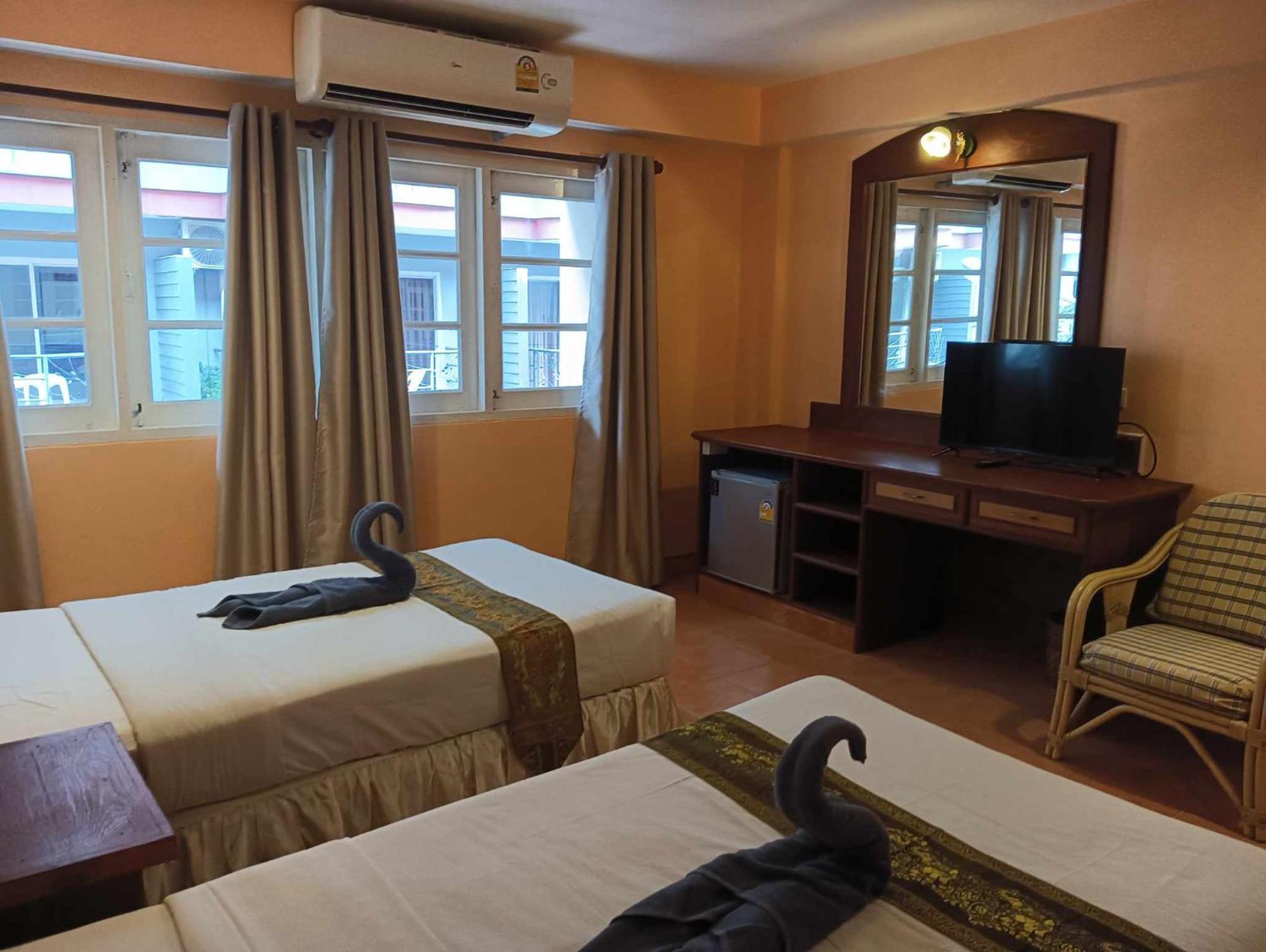Nid Huahin Hotel Экстерьер фото