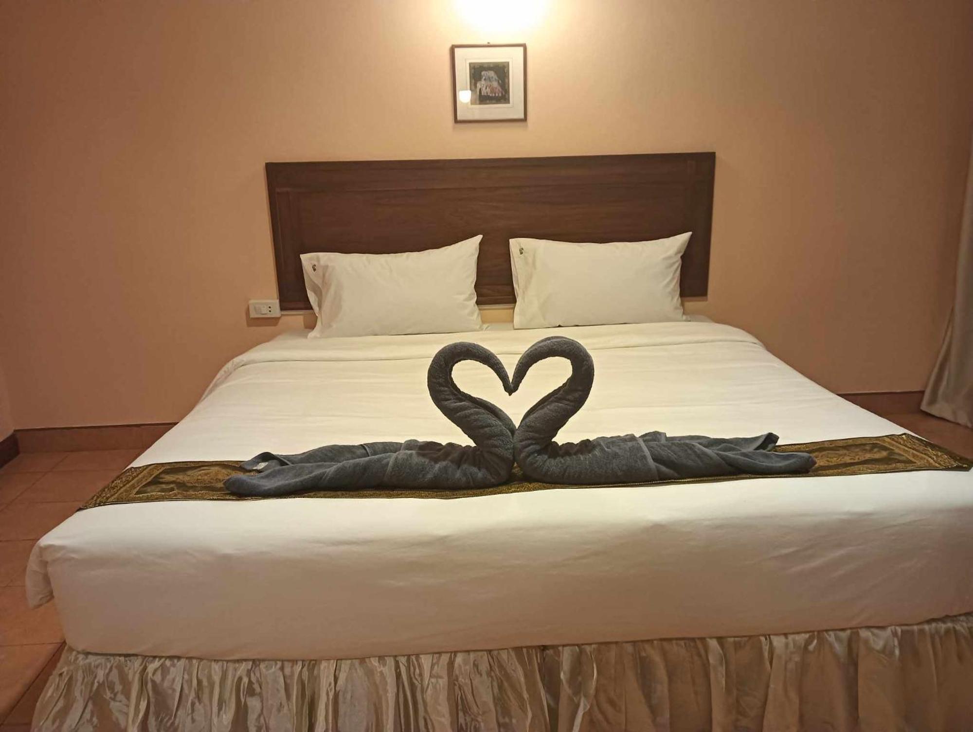Nid Huahin Hotel Экстерьер фото